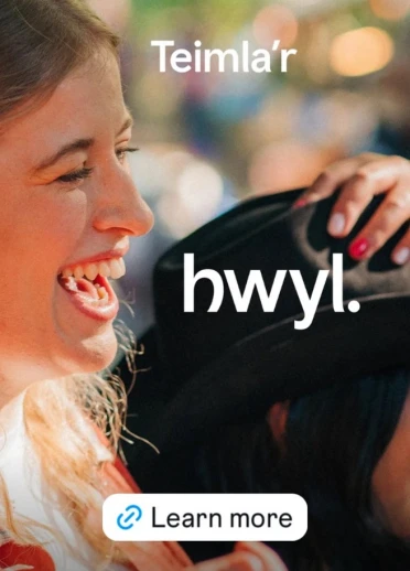 Hysbyseb teithio ar Meta, pob un yn targedu cynulleidfa benodol.