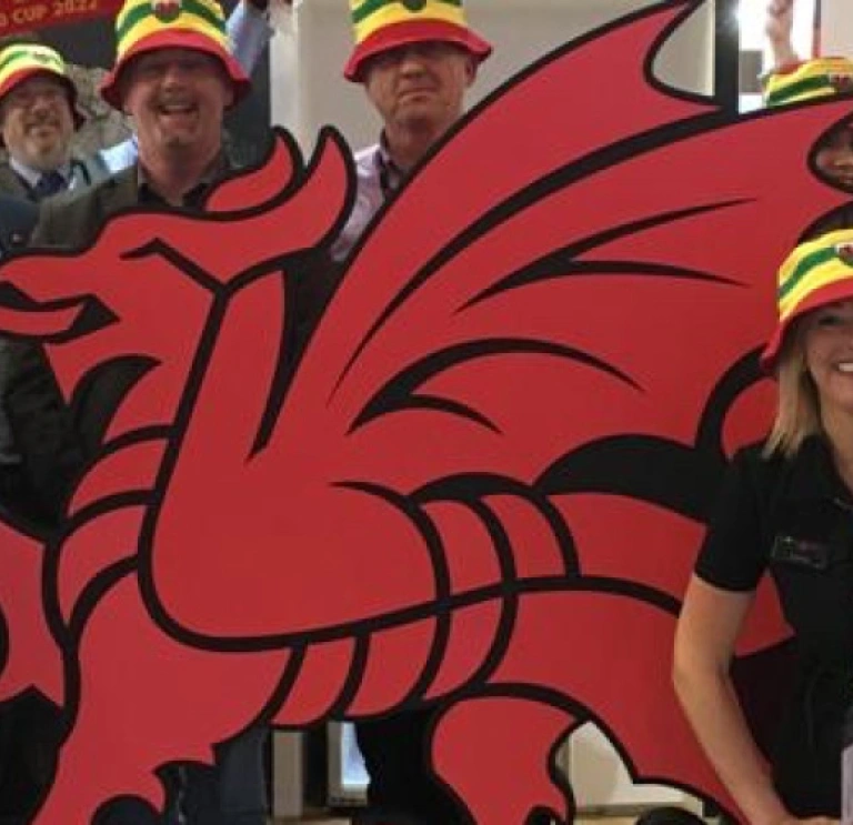 Llun o Tîm Cymru mewn digwyddiad