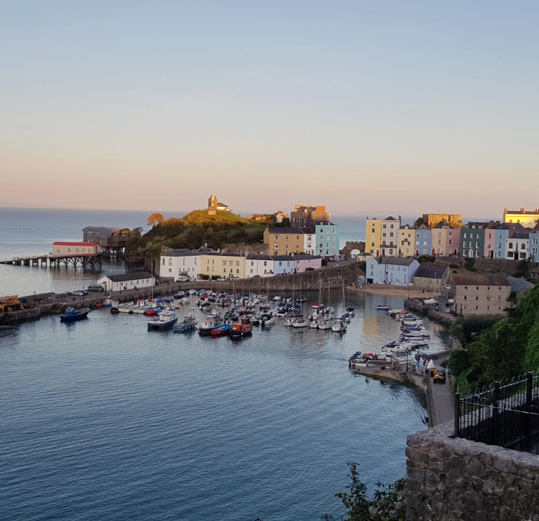 Delwedd o Dinbych-y-pysgod, Sir Benfro