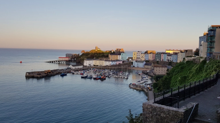 Delwedd o Dinbych-y-pysgod, Sir Benfro